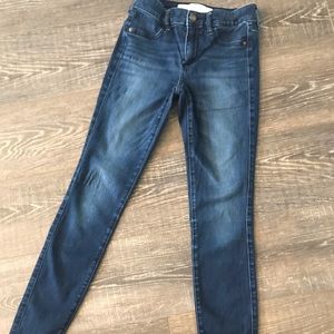 Abercrombie & Fitch Jeans. Size 0 Regular